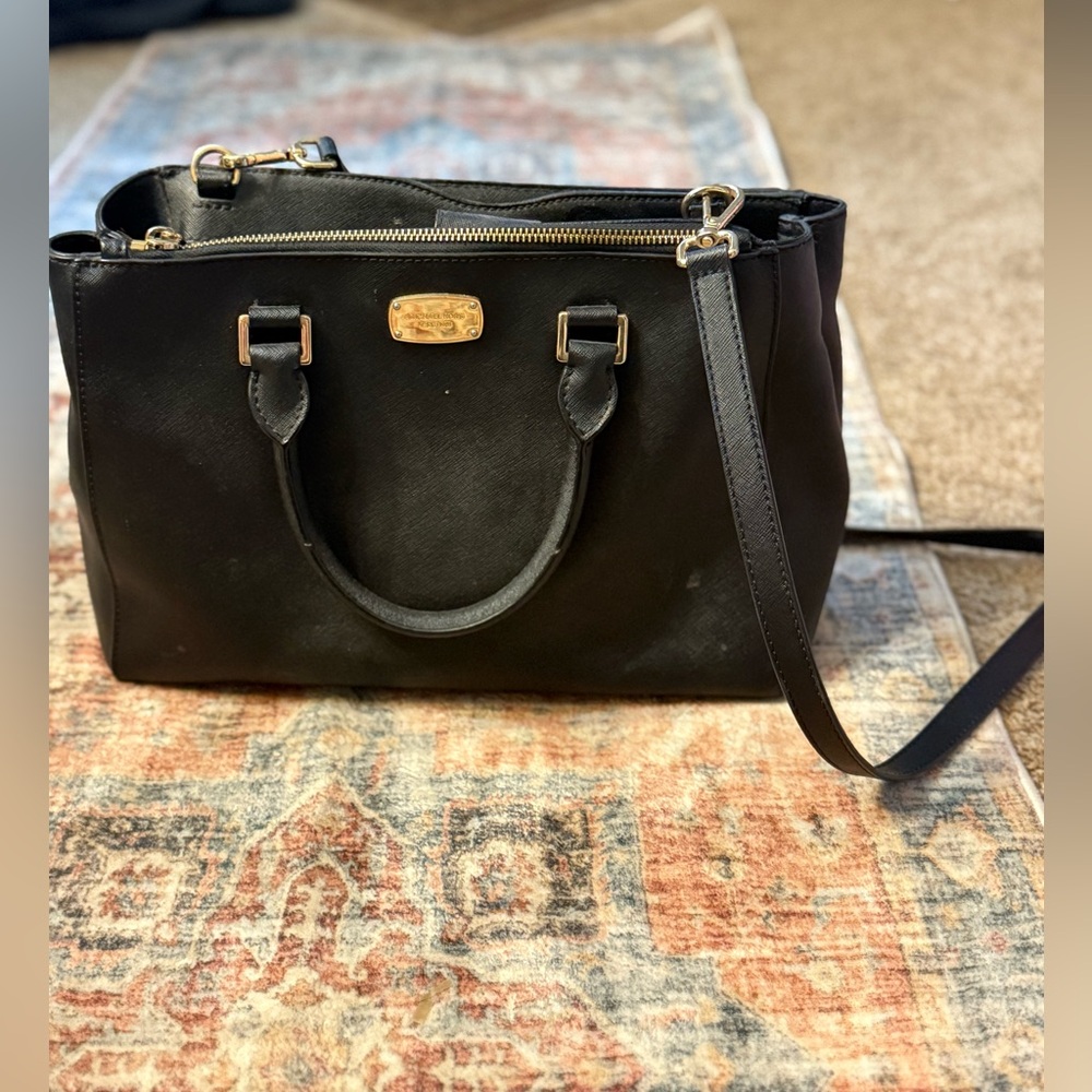 Michael Kors Black Satchel with shoulder strap & gold hardware - Picture 2 of 5